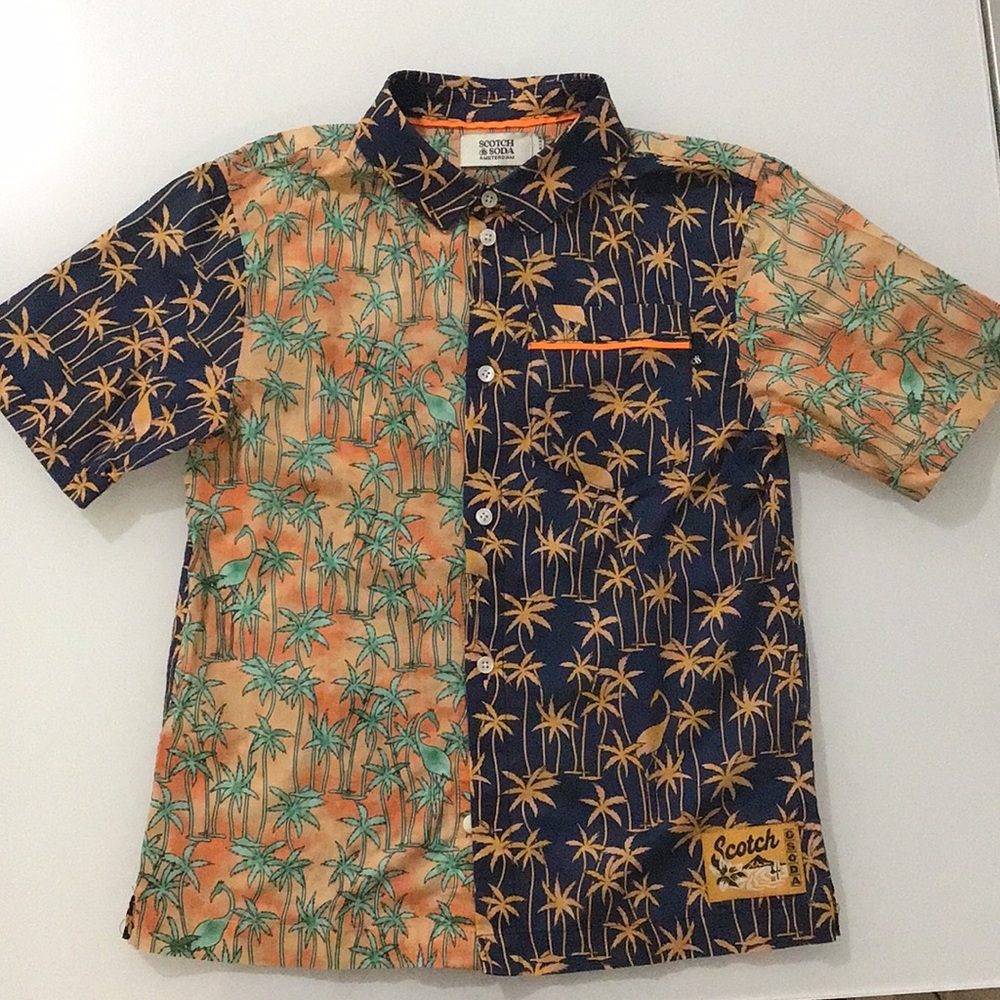 Scotch and soda sort sleeve shirt